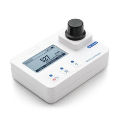 Pocket size photometer for nitrite low measuring range