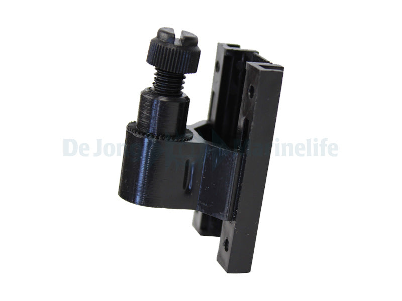 Sliding piece + screw