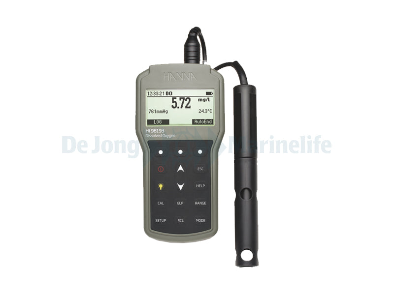 Water resistant portable oxygen meter with barometer